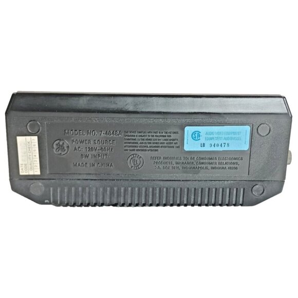 Vintage GE Alarm Clock AM/FM Radio Model 7-4648B - Picture 4 of 5